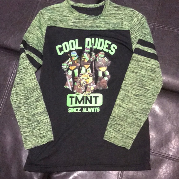 Boys large TMNT long sleeve and Fearless tank - Picture 2 of 7